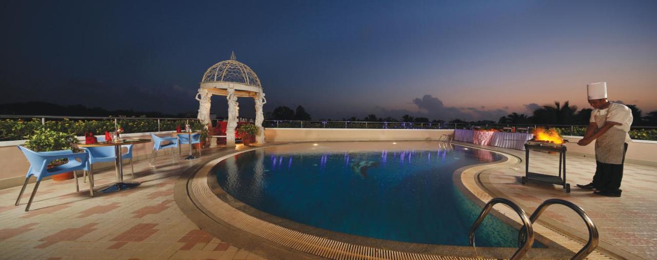 วินเซอรื ราชธานี Hotel Thiruvananthapuram ภายนอก รูปภาพ